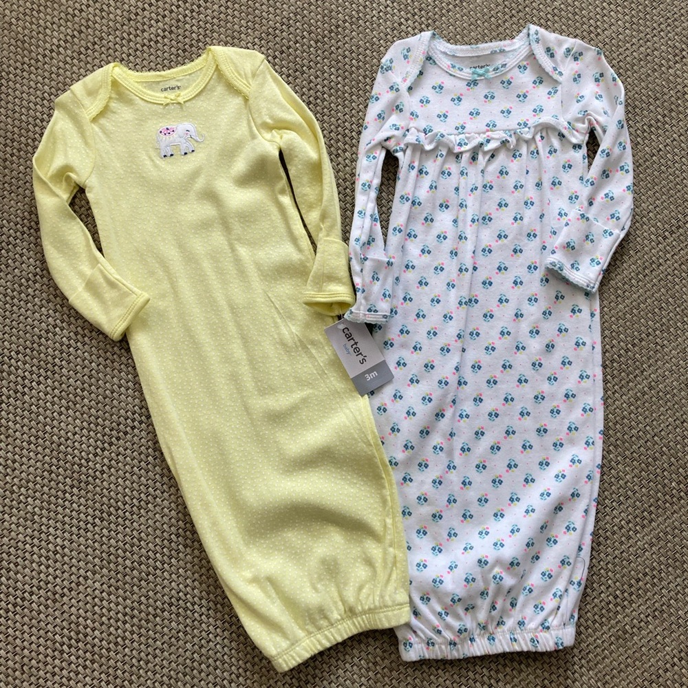 Carter’s baby sleepwear set